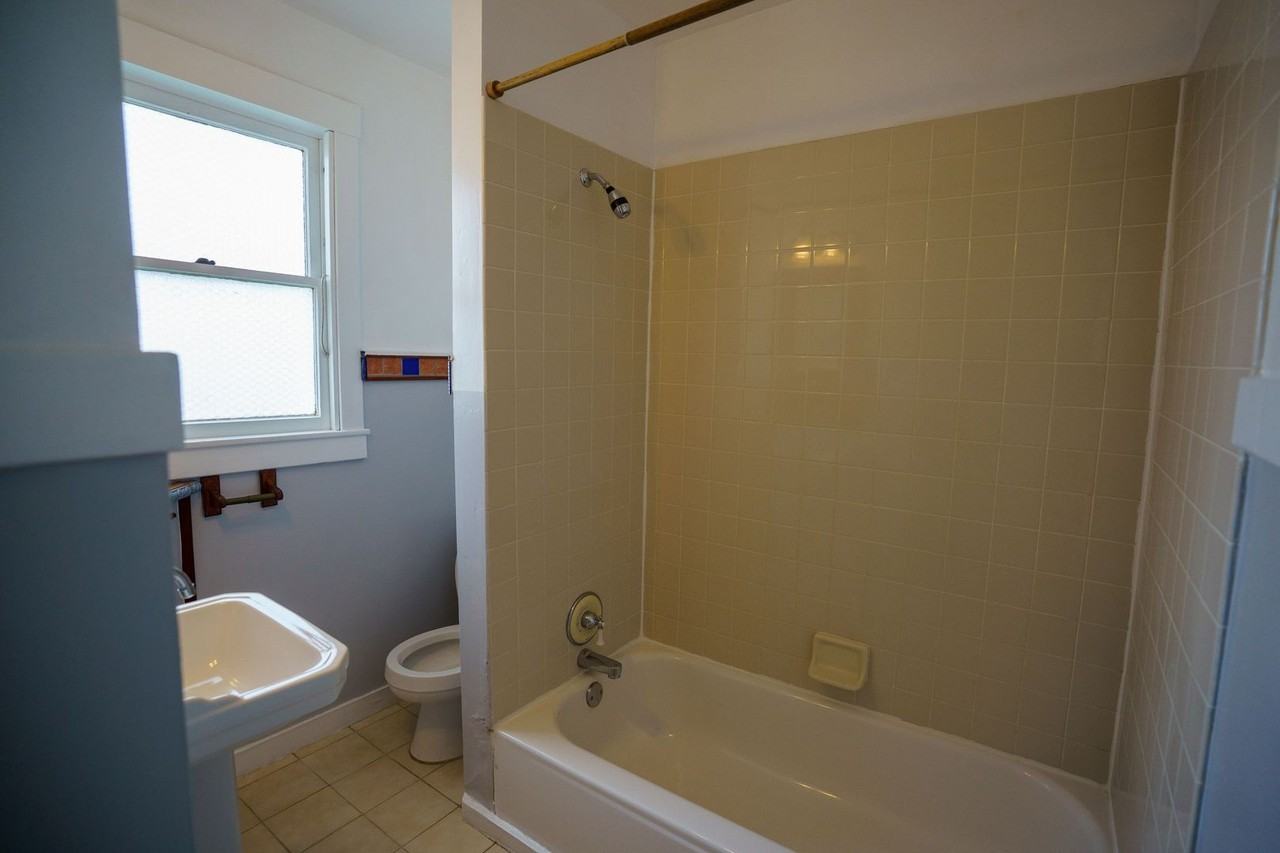 3682 Madrone Ave - Photo 4 of 9