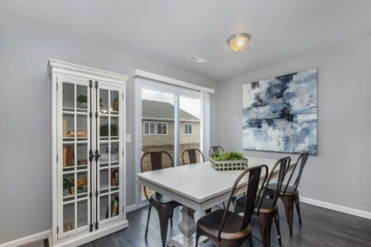 1014 W Villas Dr - Photo 5 of 18