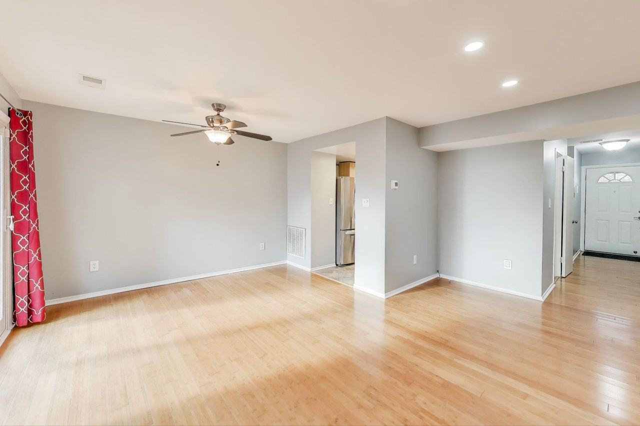 5769 Yellowrose Ct - Photo 6 of 35