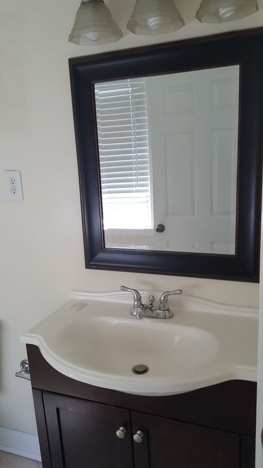 536 East 33rd Street - Photo 2 of 9