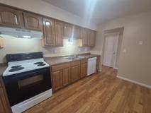 896 Wescott Square - Photo 1 of 1