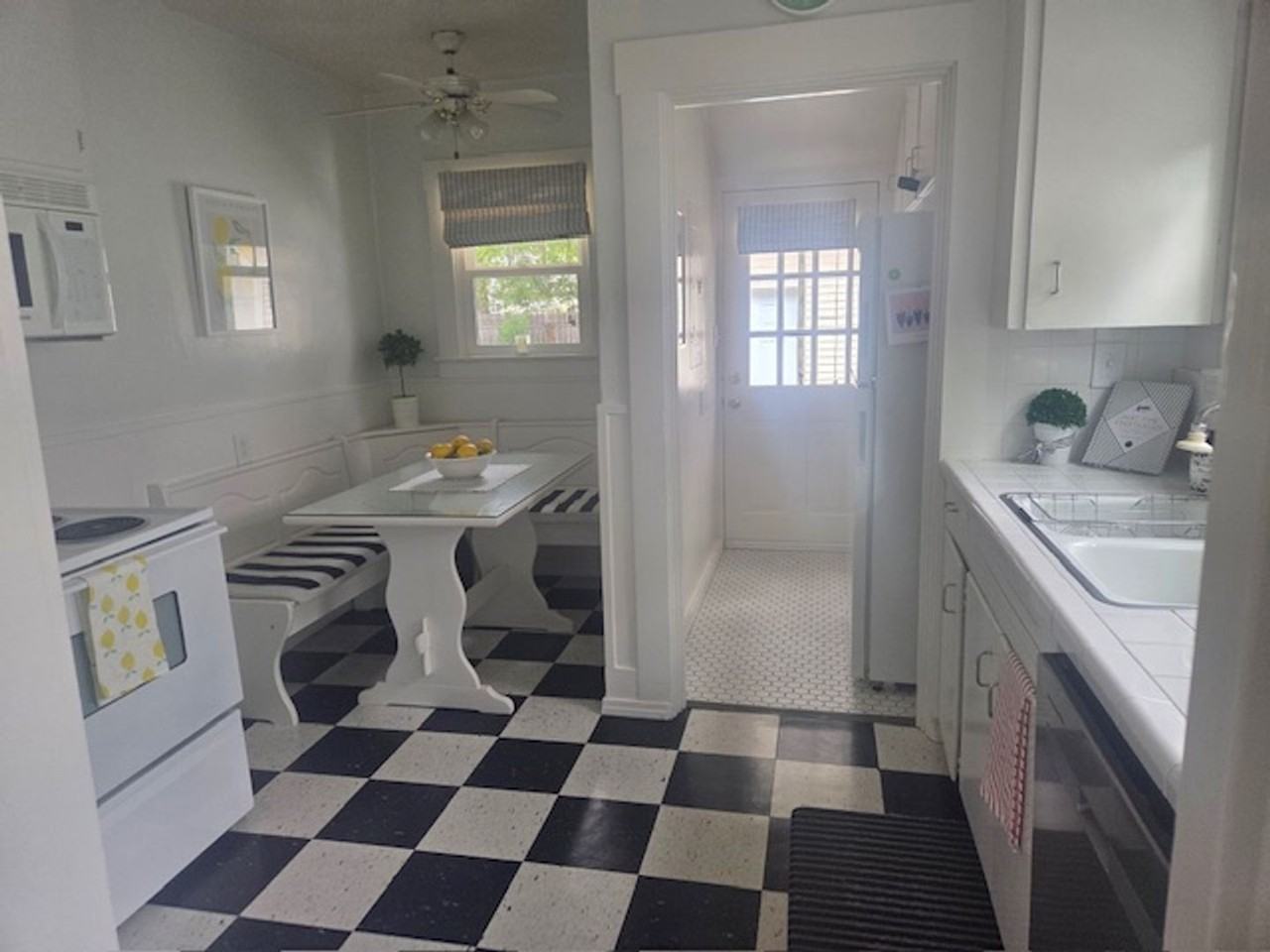 1007 Reddy Ave - Photo 5 of 6