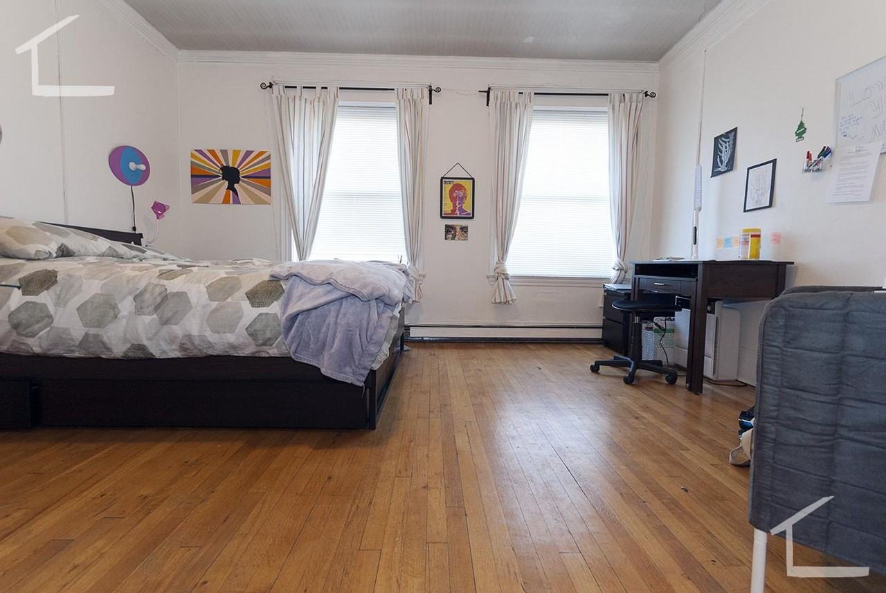 47 Park Vale Avenue - Photo 2 of 9