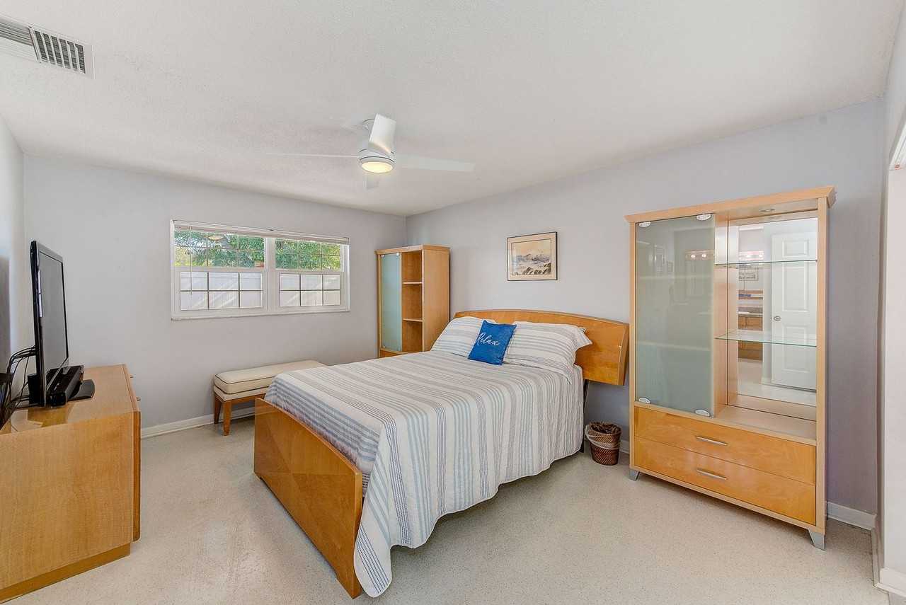 13880 88th Terrace - Photo 6 of 50