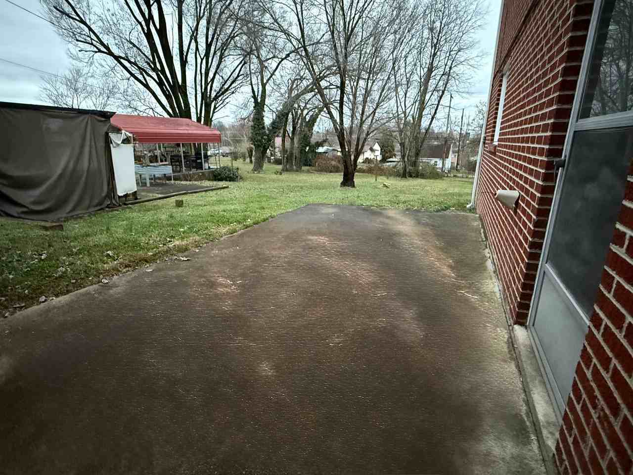 629 Jackson St - Photo 5 of 38