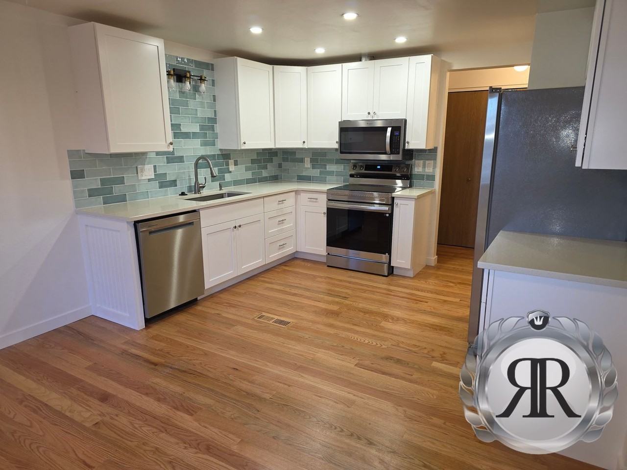 4003 Fechter Rd #B - Photo 4 of 21