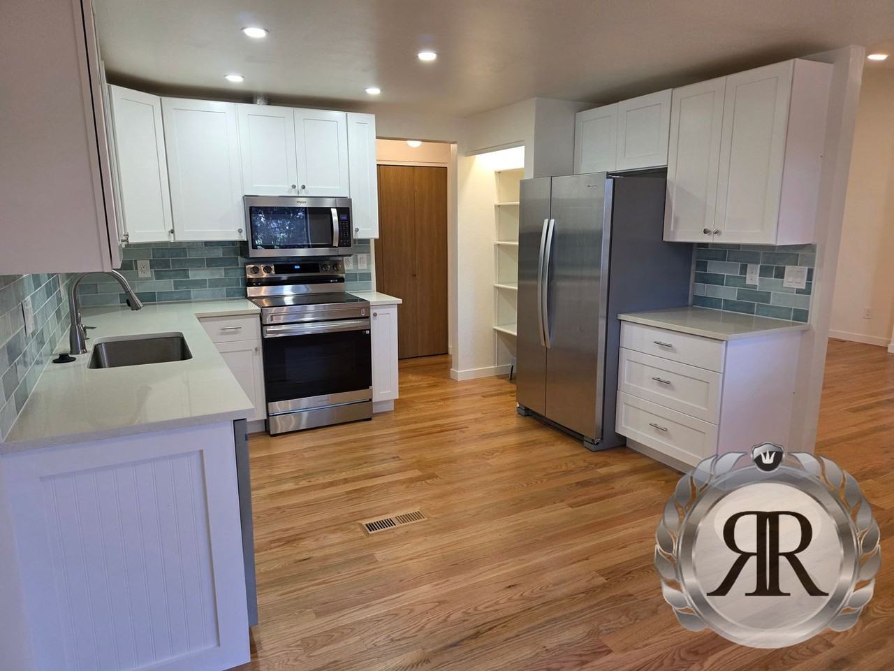 4003 Fechter Rd #B - Photo 5 of 21