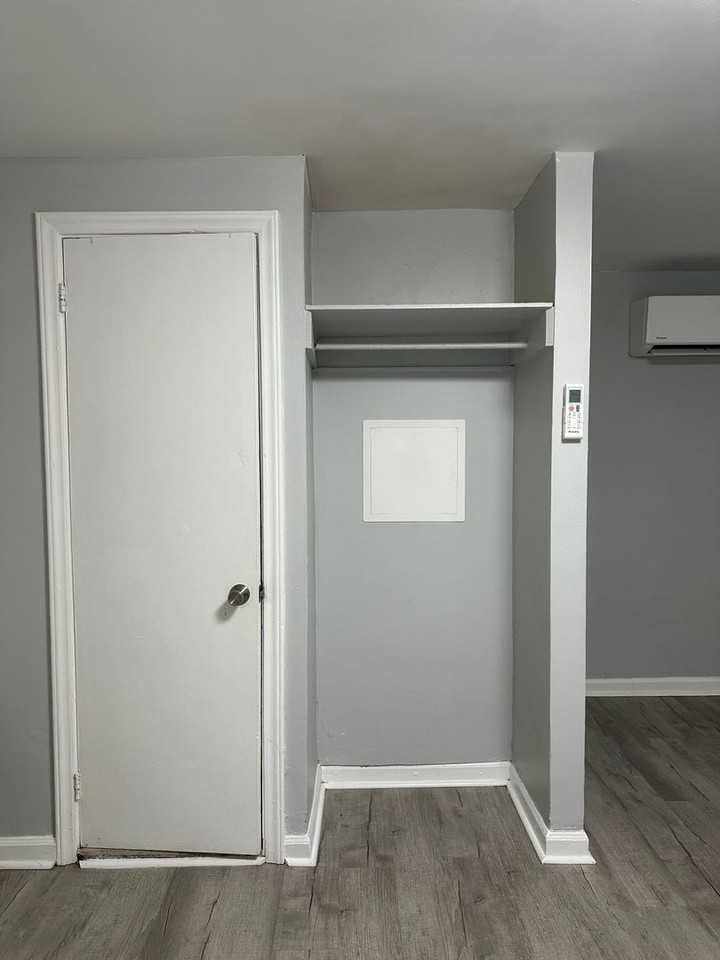 1109 Carolina Avenue - Photo 7 of 24
