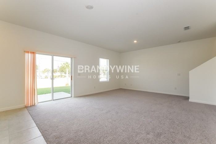 1650 Effra Way - Photo 6 of 26