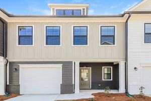 featured image of 834 Calvin Park Dr