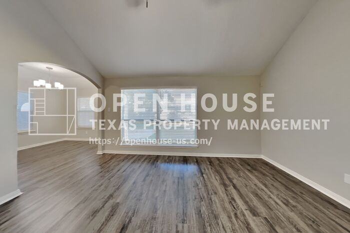 20042 Arbor Creek Dr - Photo 5 of 24