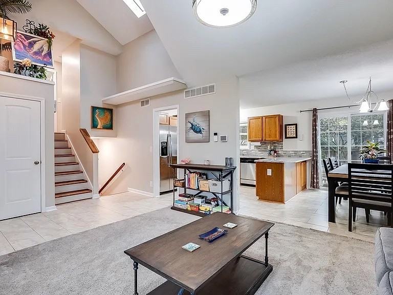 2748 South West Parkway #NA - Photo 6 of 19