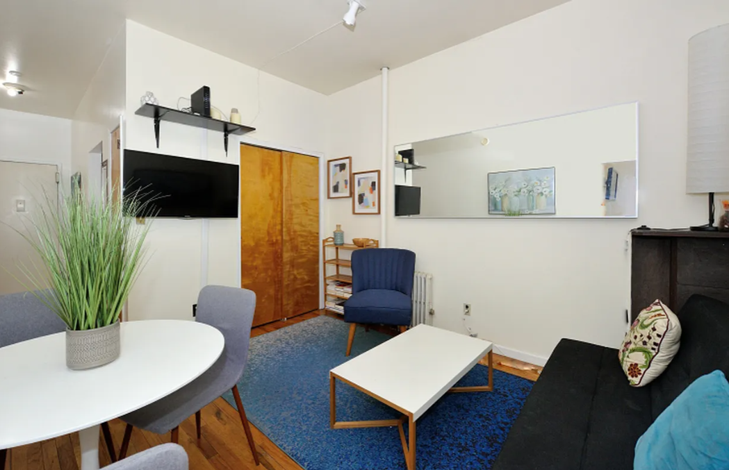 692 9th Ave #4R - Photo 2 of 12