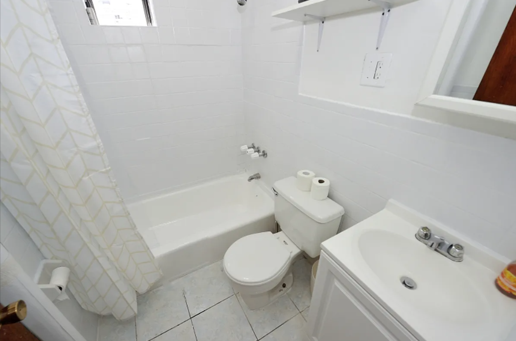 692 9th Ave #4R - Photo 4 of 12