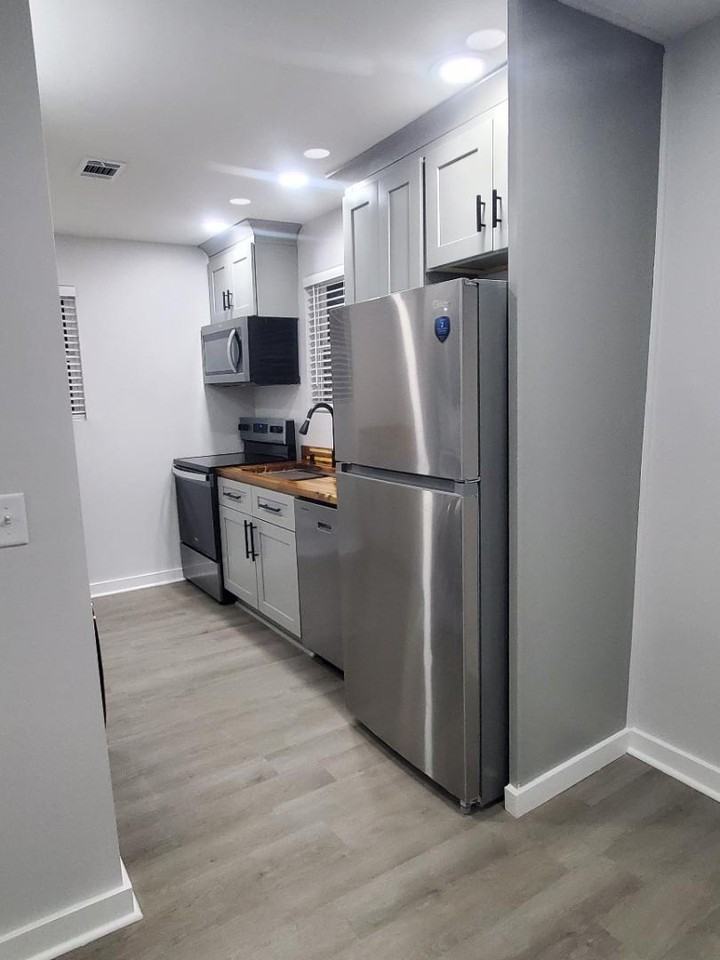 290 Quick Street - Photo 2 of 13