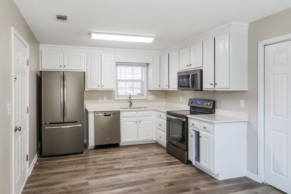 2662 Sam Calvin Dr - Photo 5 of 16