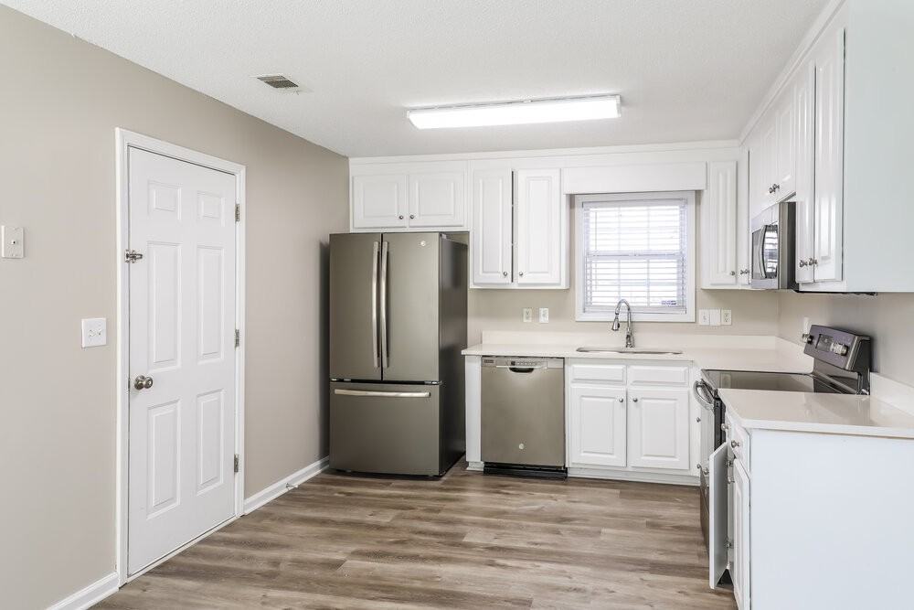 2662 Sam Calvin Dr - Photo 6 of 16