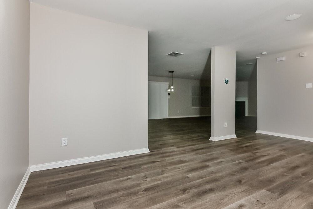 1848 Ernest Dr - Photo 7 of 31