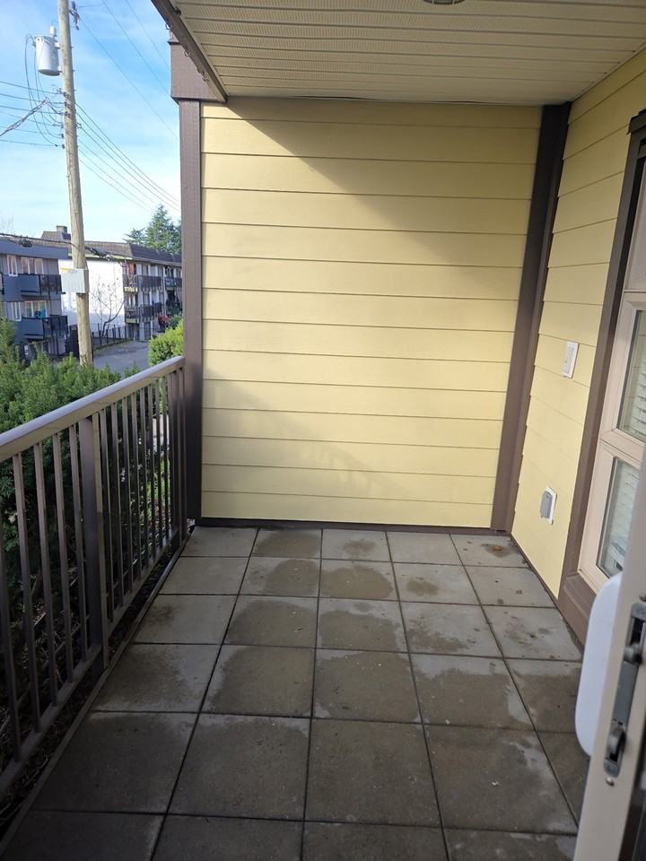 235 Fourth St W - Photo 2 of 6