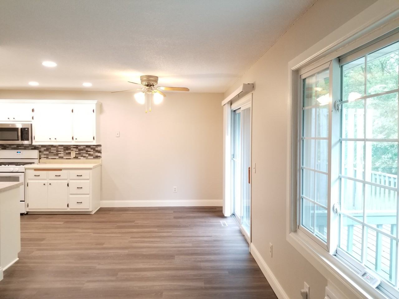 220 Leighton Dr #1 - Photo 4 of 38