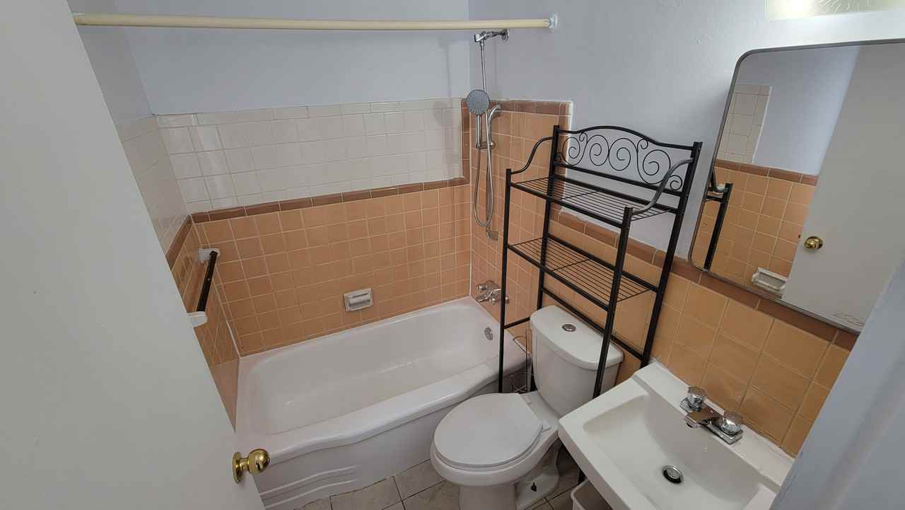 6363 Wyandotte Street East #315 - Photo 7 of 13