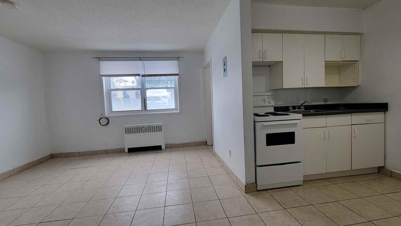 6363 Wyandotte Street East #315 - Photo 4 of 13