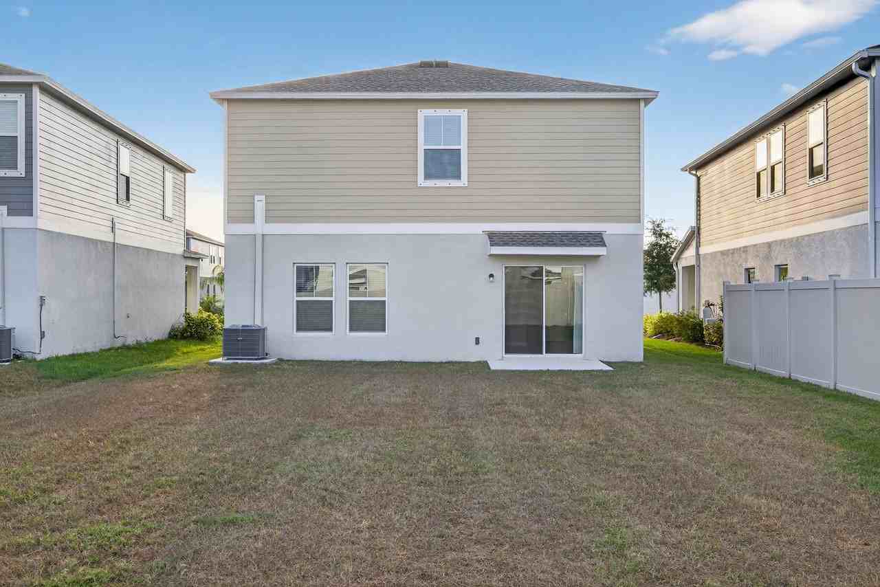 7630 Twinleaf Terrace - Photo 5 of 35