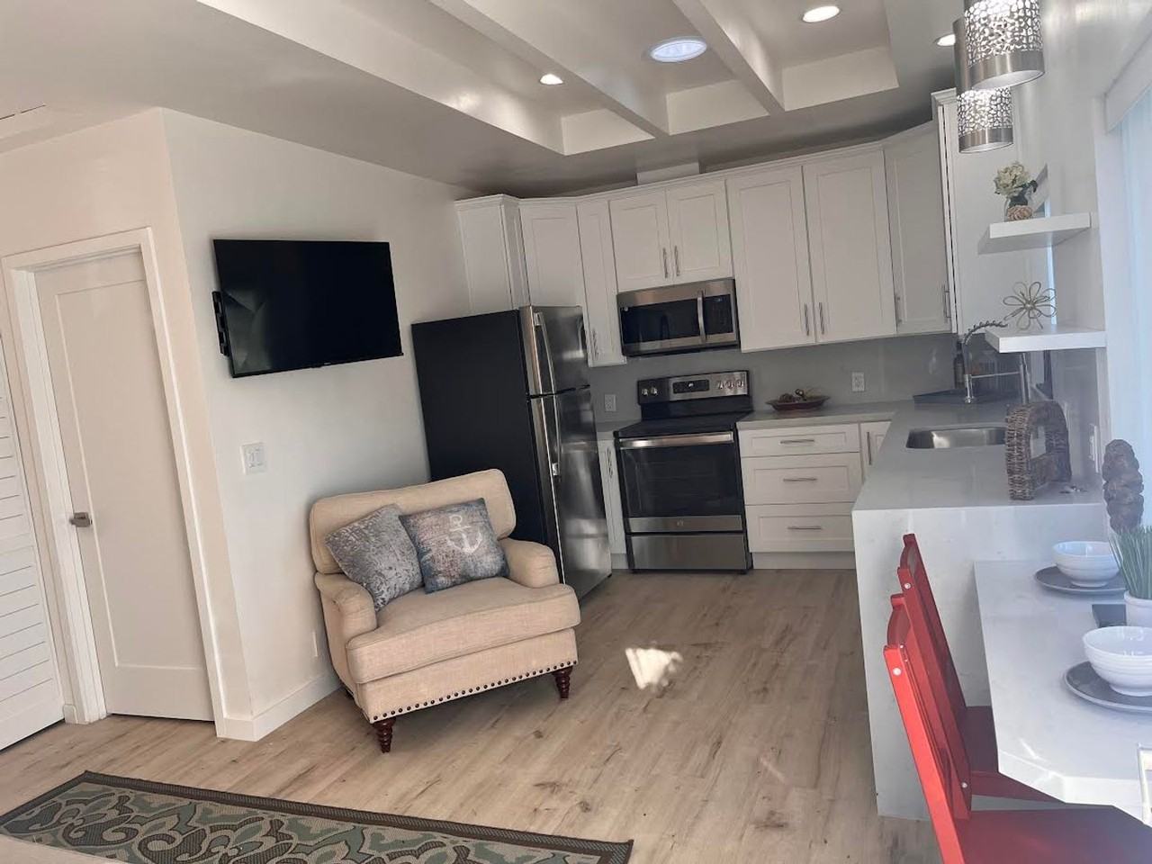 10924 Polaris Dr - Photo 2 of 18