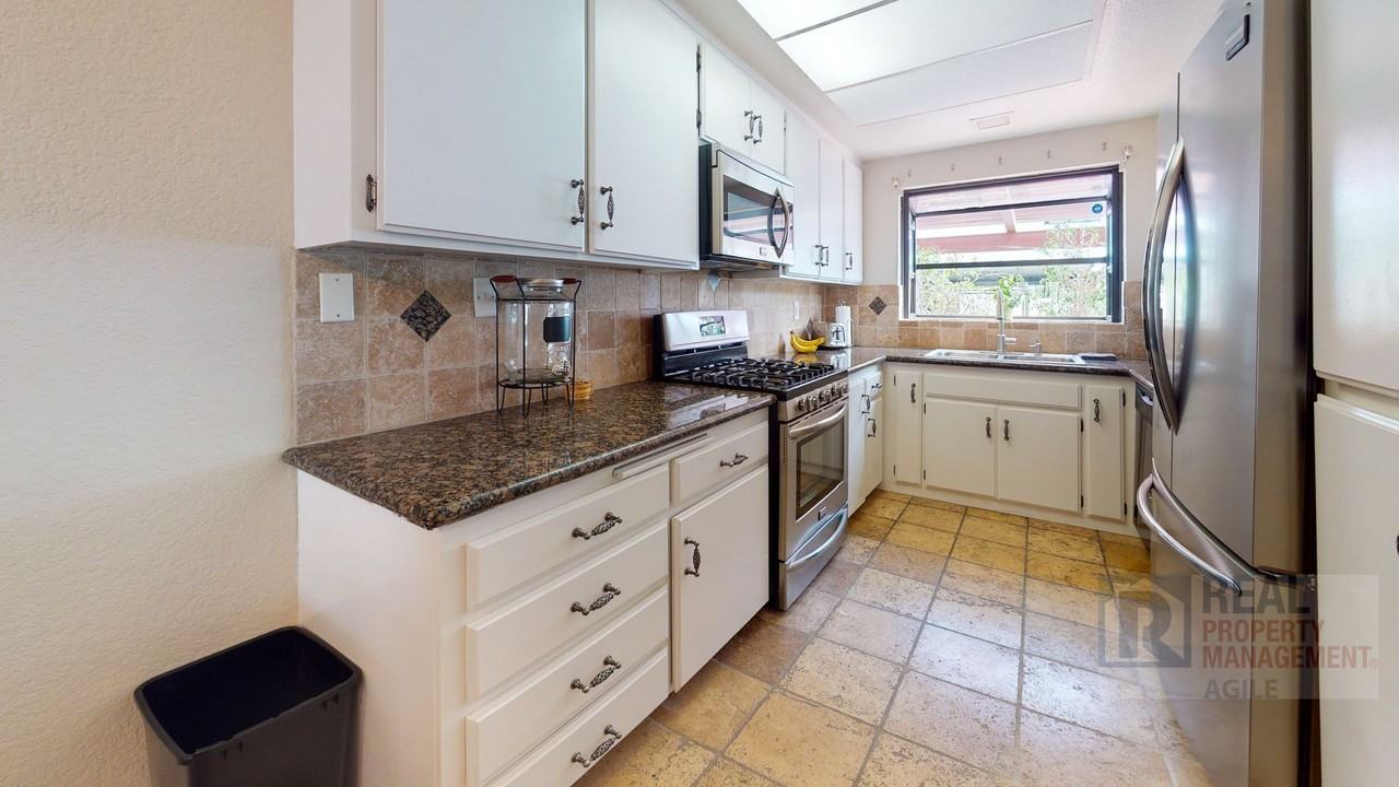 212 Avenida Montalvo - Photo 2 of 24