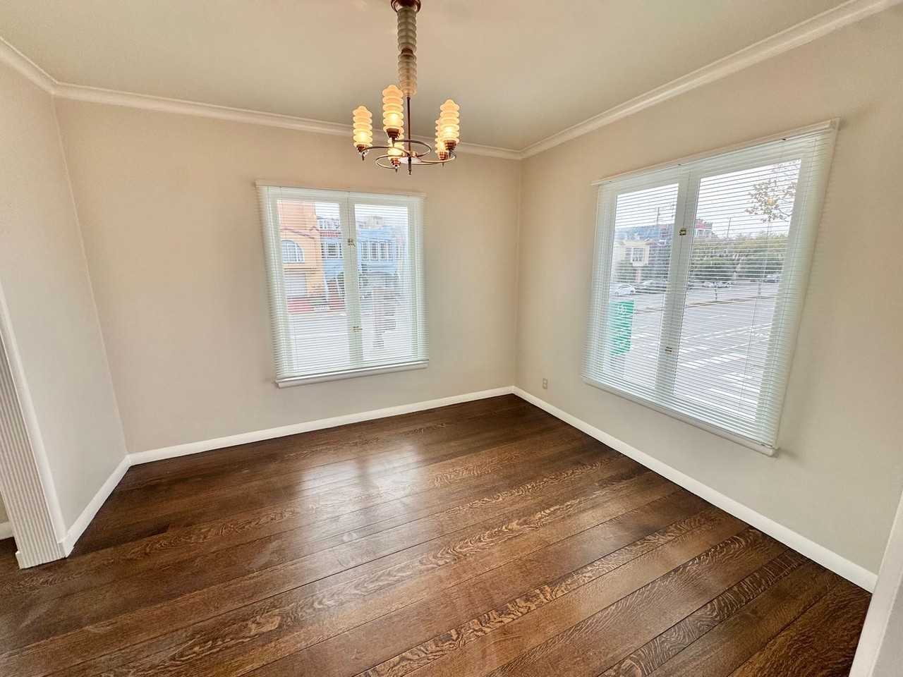 111 Lyell Street - Photo 2 of 18