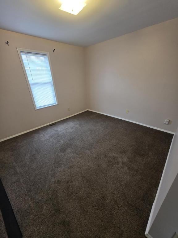 2584 Deming Ave - Photo 7 of 14