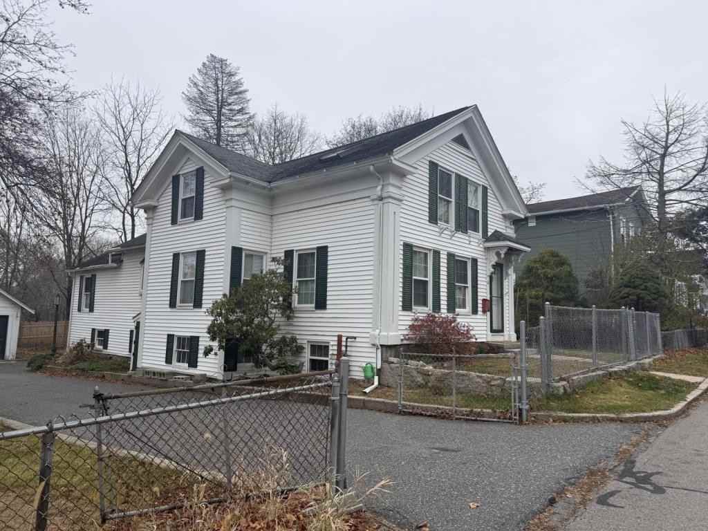 16 Barber Street - Photo 2 of 18