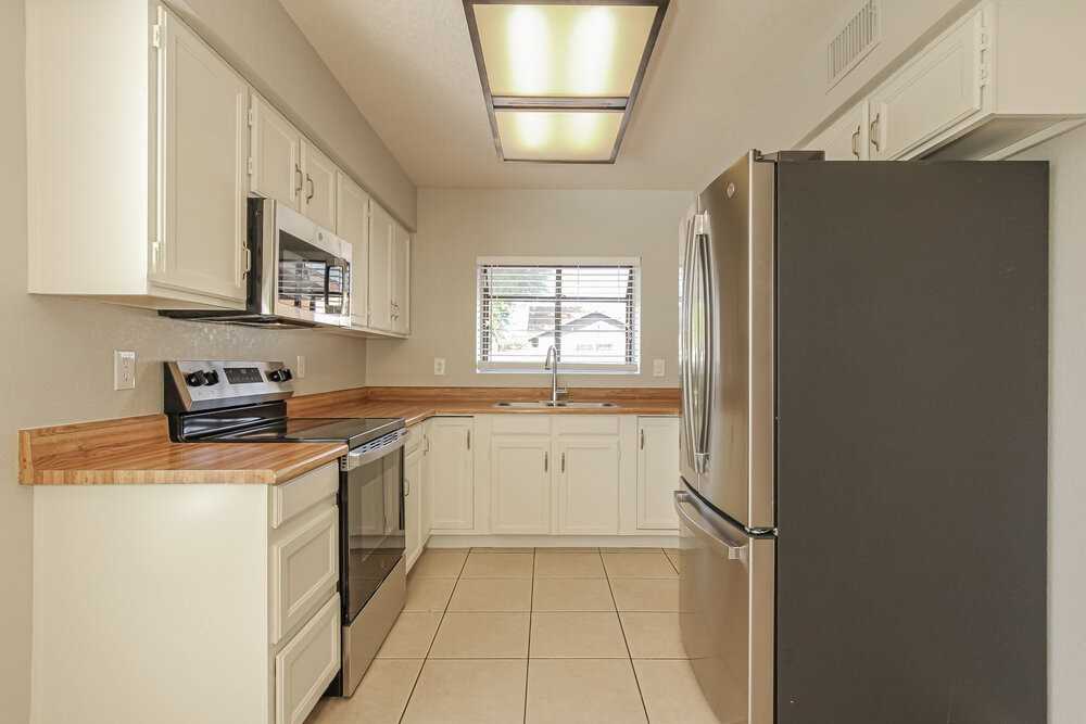 6750 W Cholla St - Photo 7 of 16