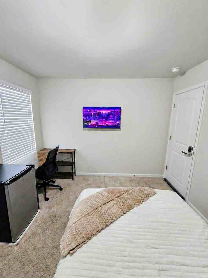 13507 Circle Drive - Photo 2 of 8