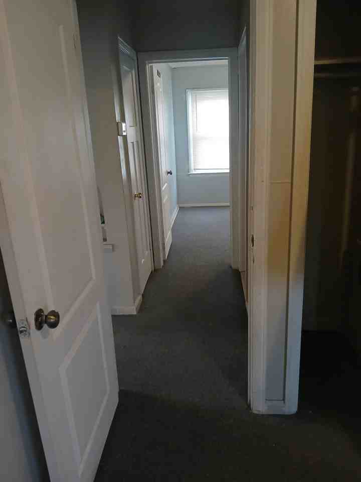 20011 Hawthorne St - Photo 4 of 16