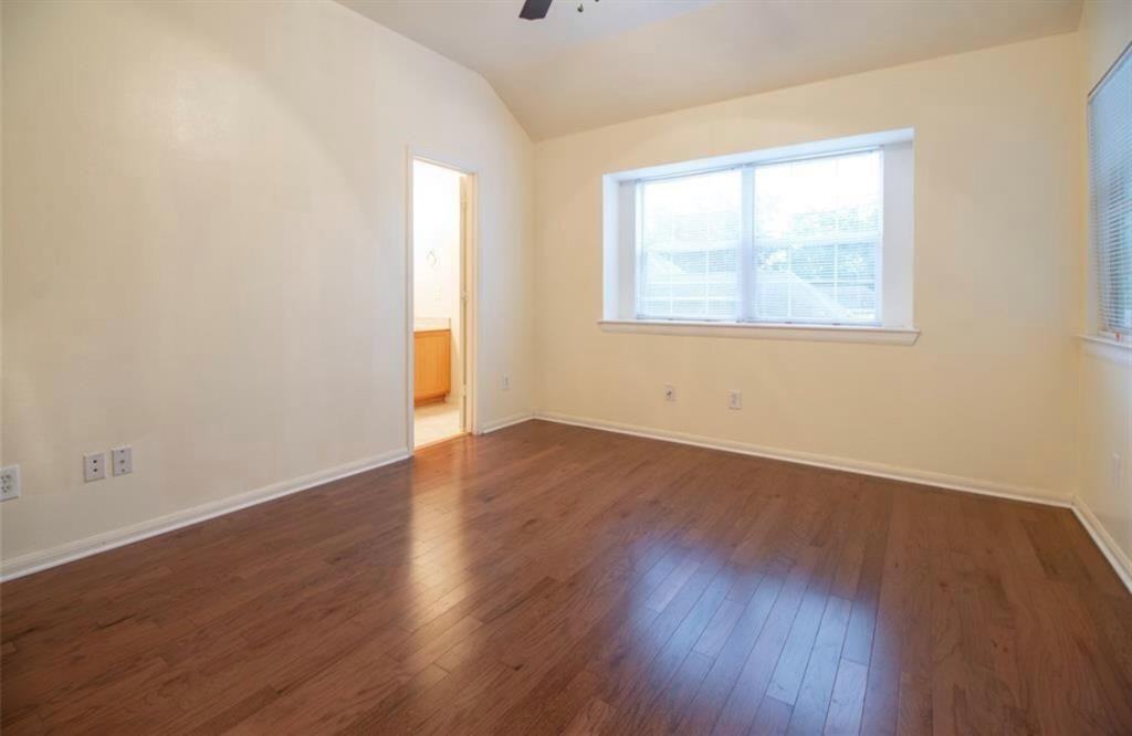 1255 Lovett St #1255 - Photo 5 of 27