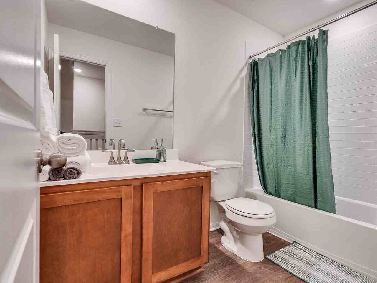 408 Magnolia Ln - Photo 6 of 37