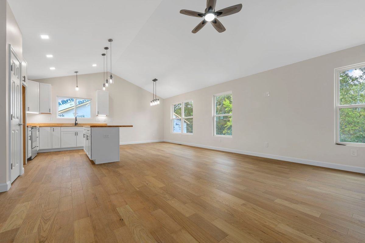 630 W Booneslick Rd - Photo 3 of 23