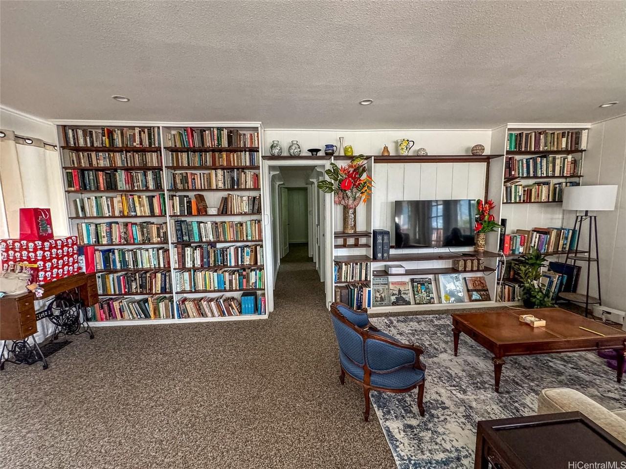 3238 Alani Dr - Photo 6 of 23