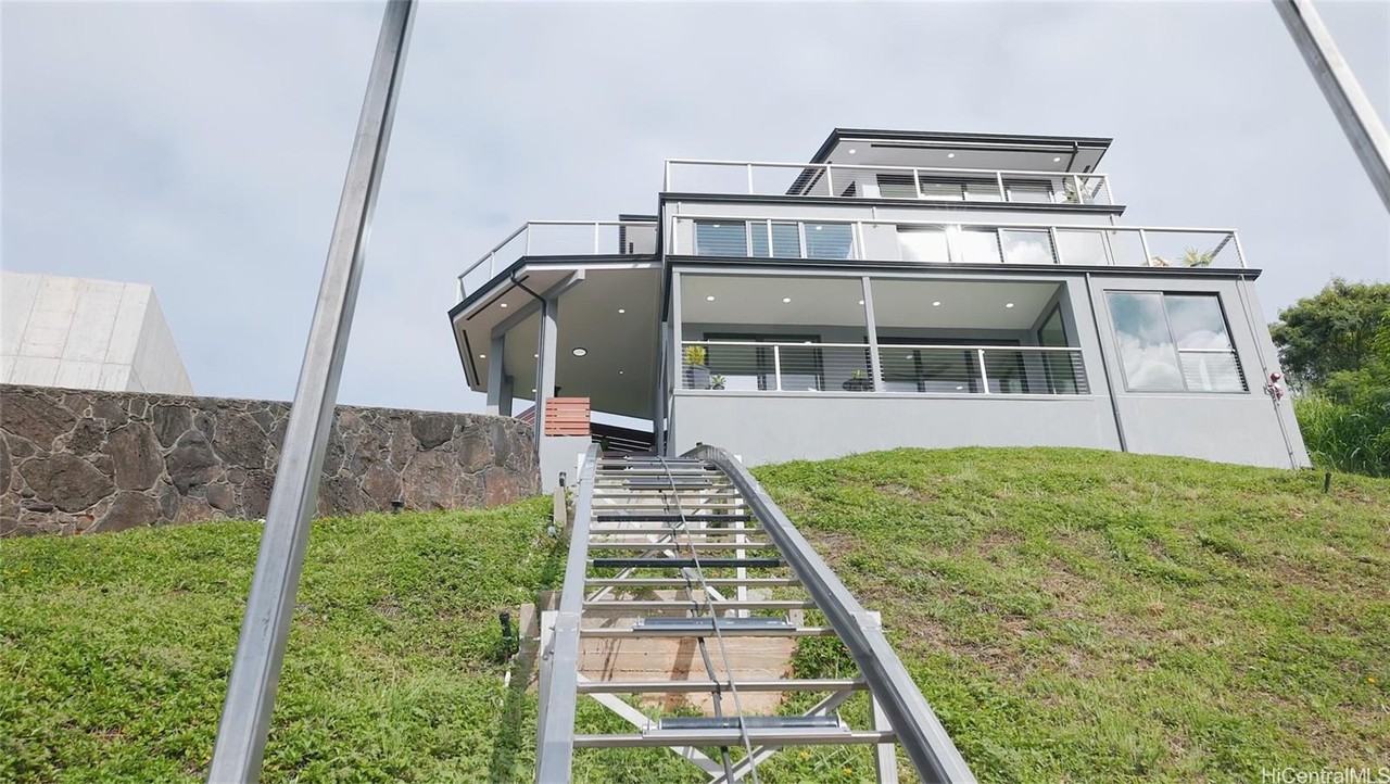 44-652 Kaneohe Bay Dr #A - Photo 4 of 25