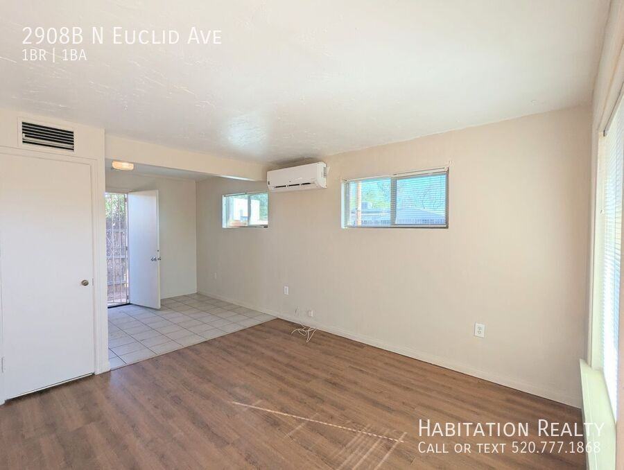 2908B N Euclid Ave - Photo 3 of 11