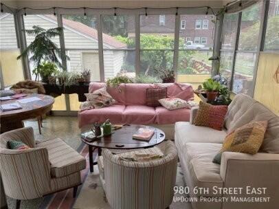 980 6th St E - Photo 2 of 29