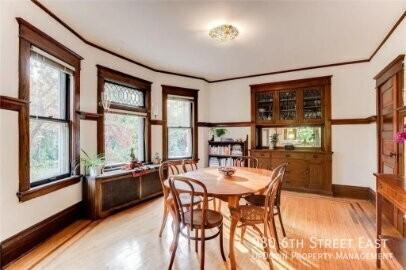 980 6th St E - Photo 5 of 29