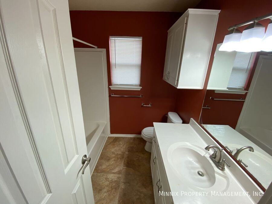 2530 107th Drive - Photo 5 of 18