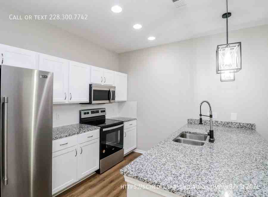 473 Olive Branch Way #1 - Photo 3 of 20