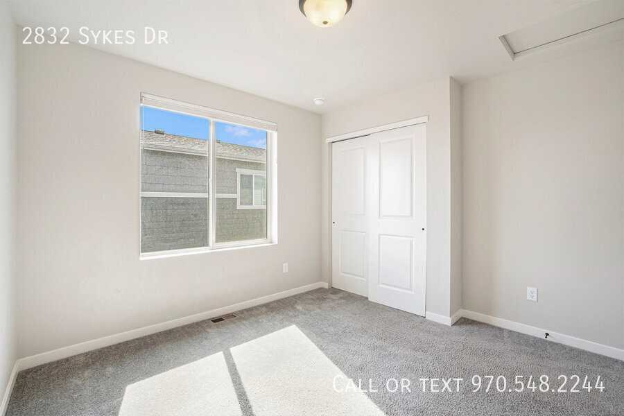 2832 Sykes Drive - Photo 7 of 22