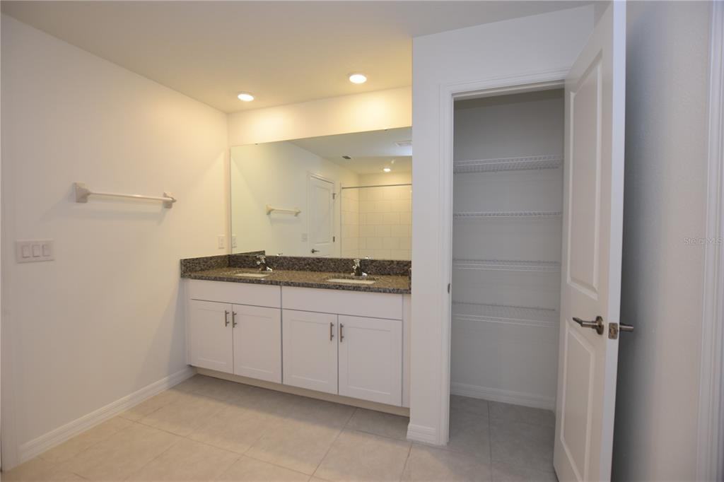 1940 Red Loop #1940 - Photo 3 of 35