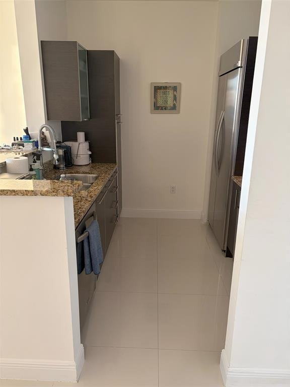 550 Okeechobee Boulevard #550-1518 - Photo 2 of 8