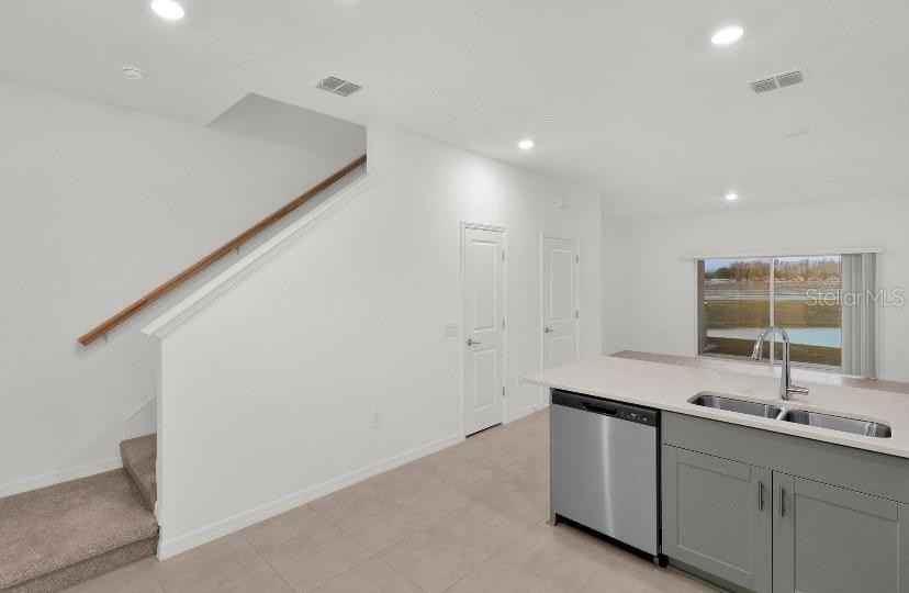 2025 Viewfinder St #2025 - Photo 2 of 17