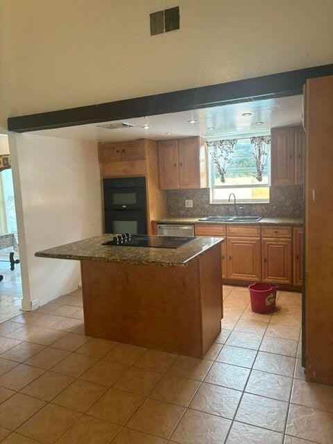 650 Toxaway Dr #650 - Photo 6 of 28